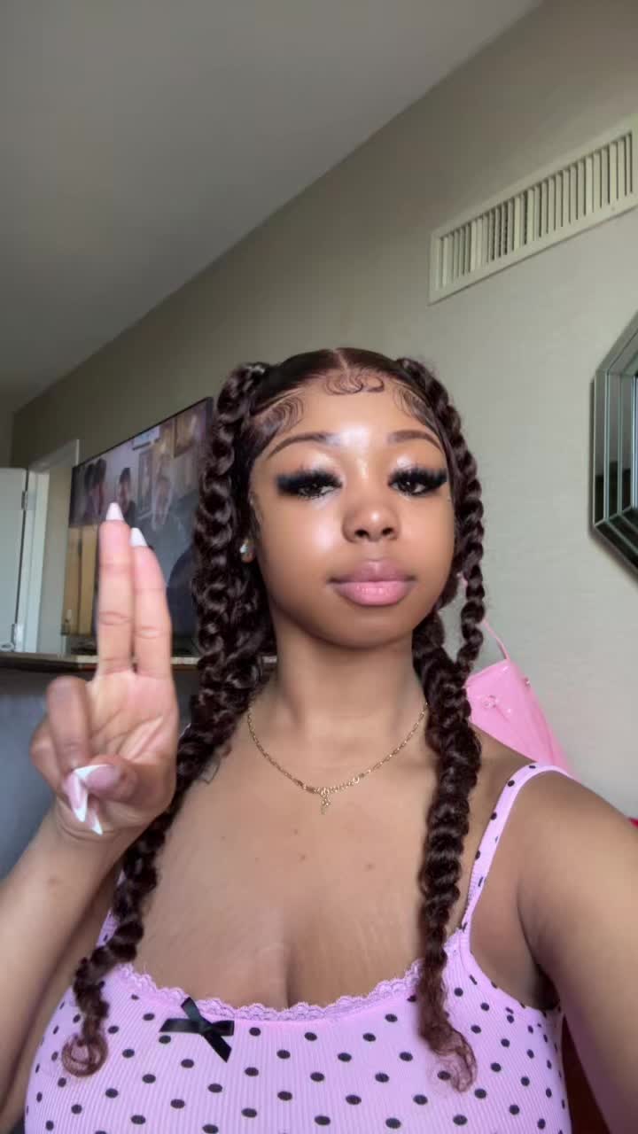 @alayahJ.