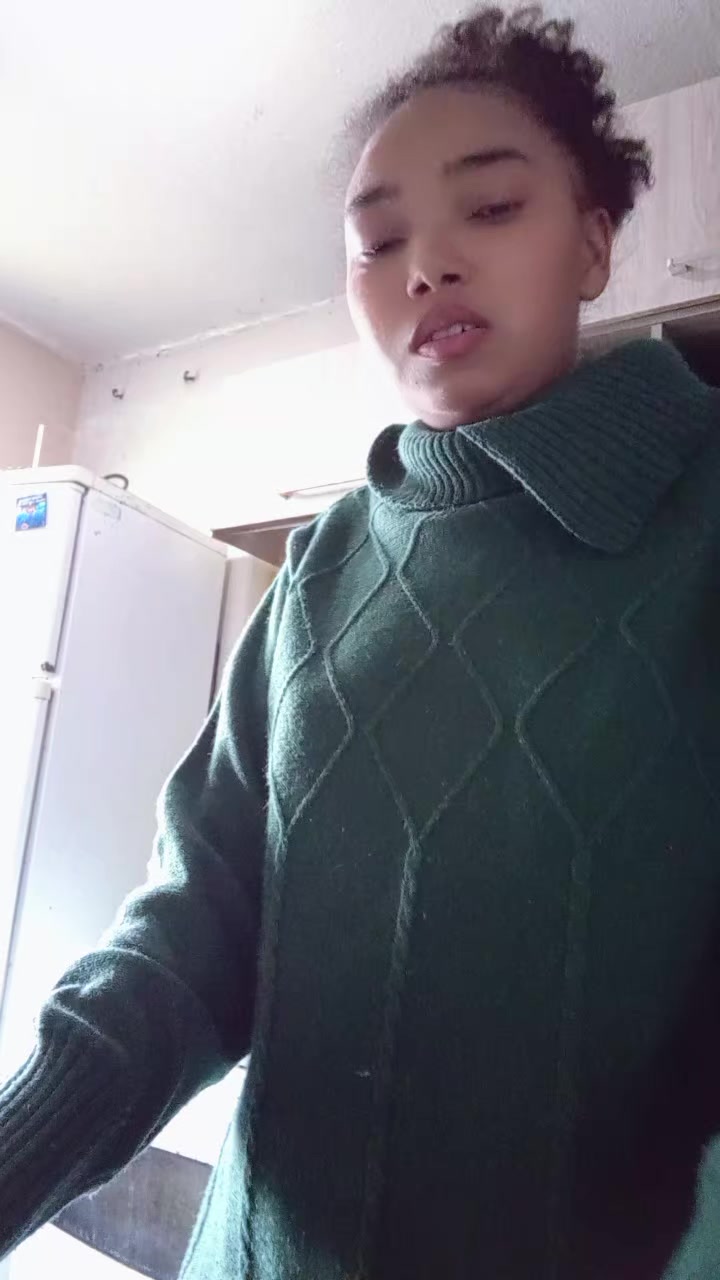 @toía cwb