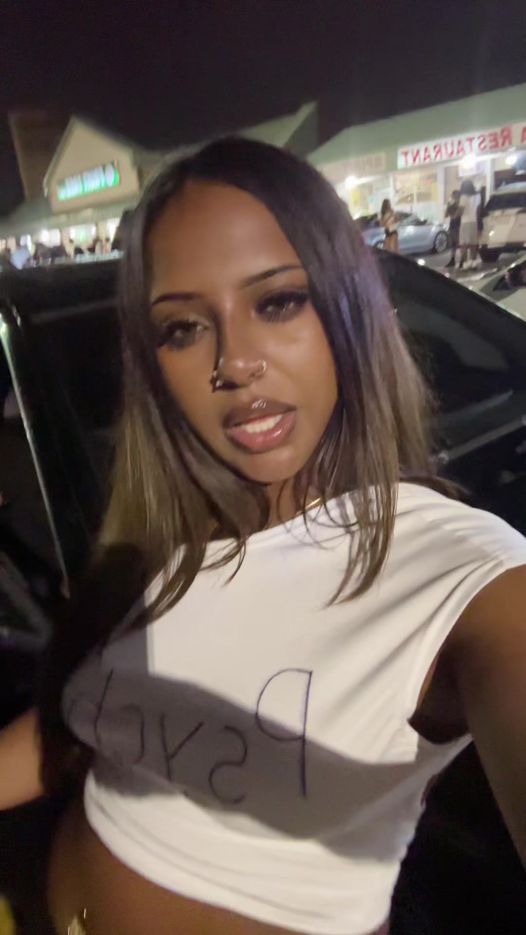 @Nia306