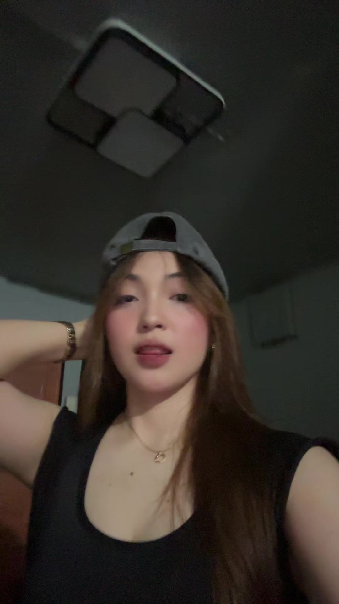 @Nicole