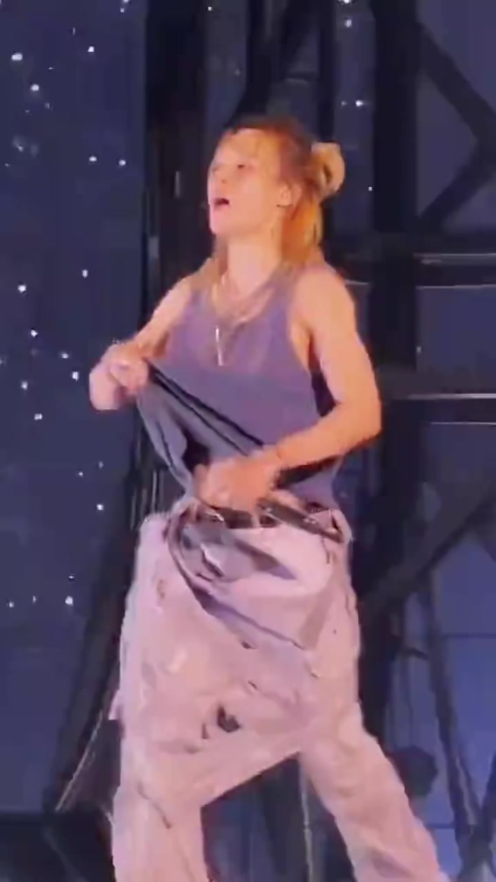 @Юлия@