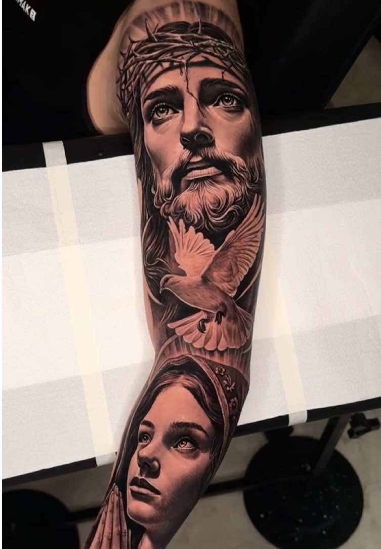 @Studio Sky Tattoo e Piercing