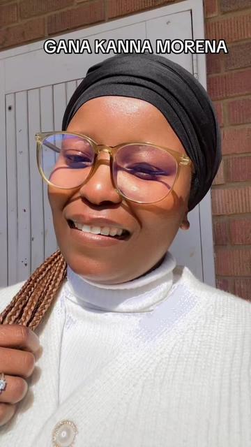 @LADY_F🇿🇦