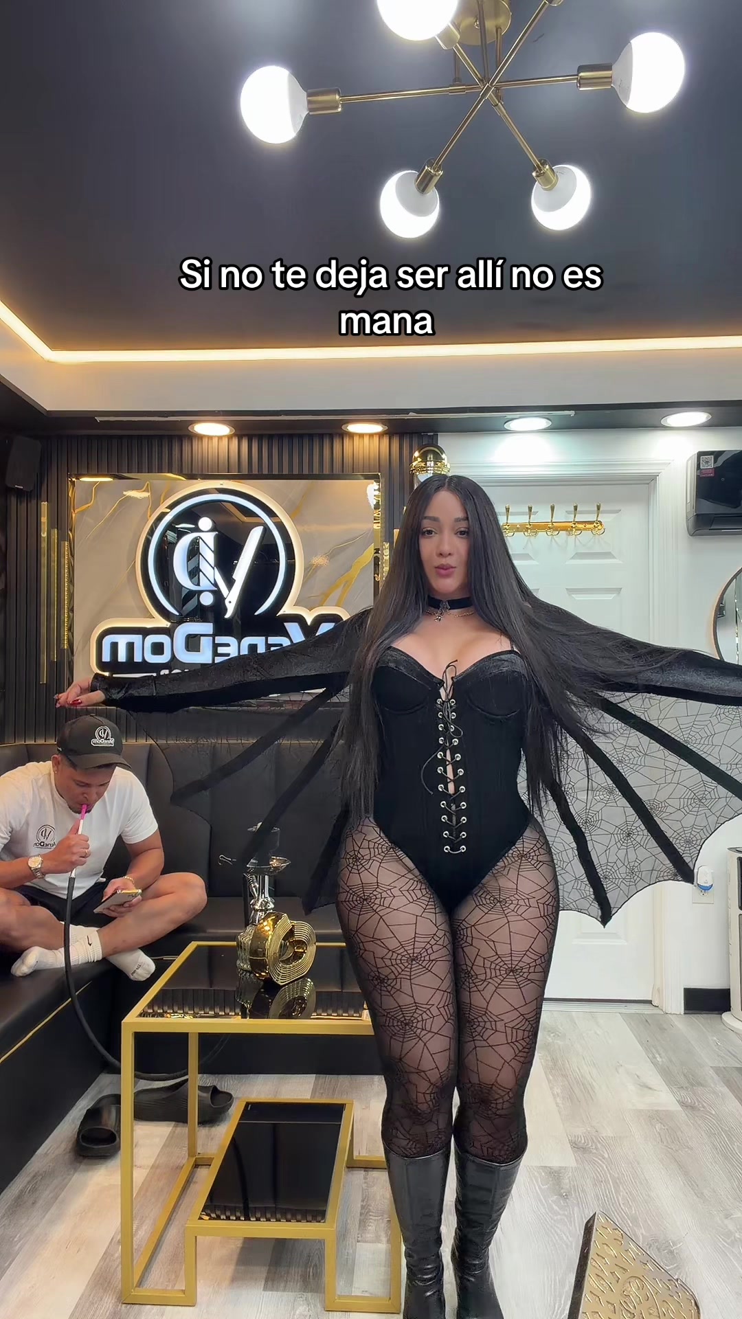@emelytavv