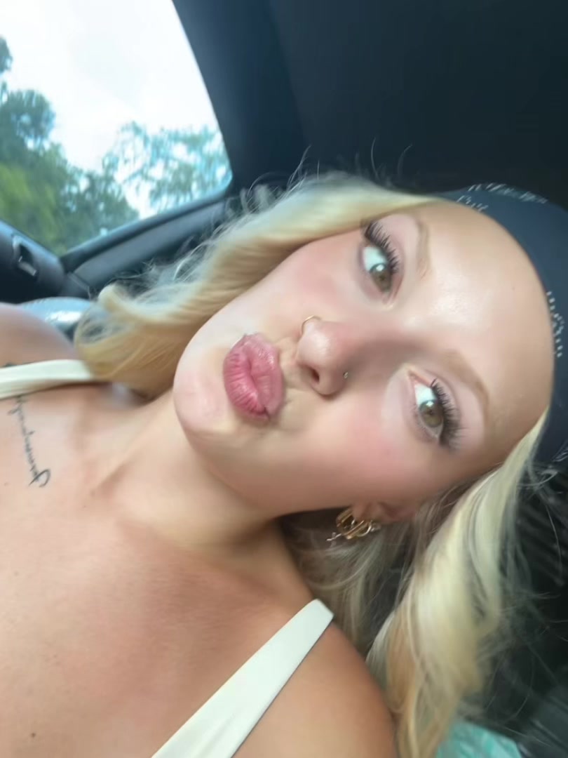 @emily🫧