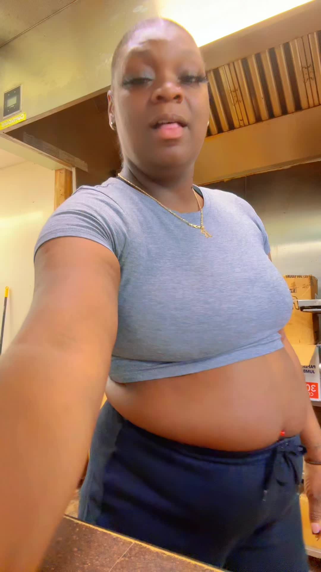 @CeceMfknRobb💜🌈😘