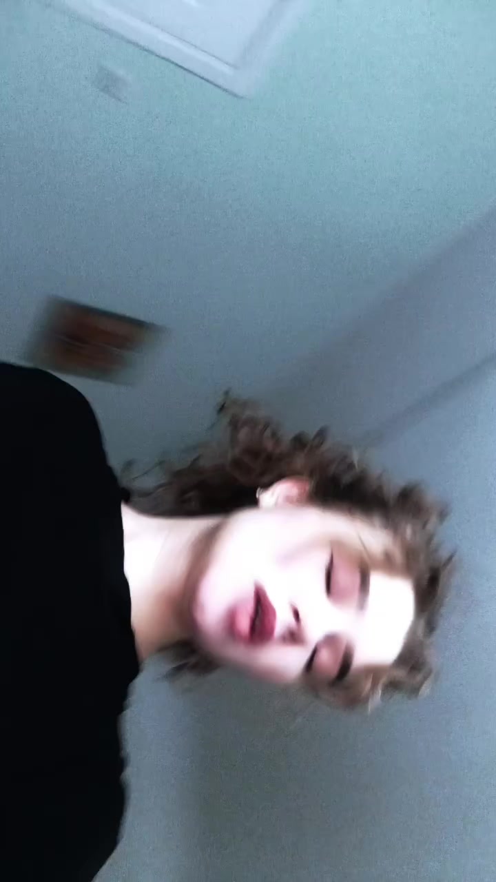 @Янчик😊🙃