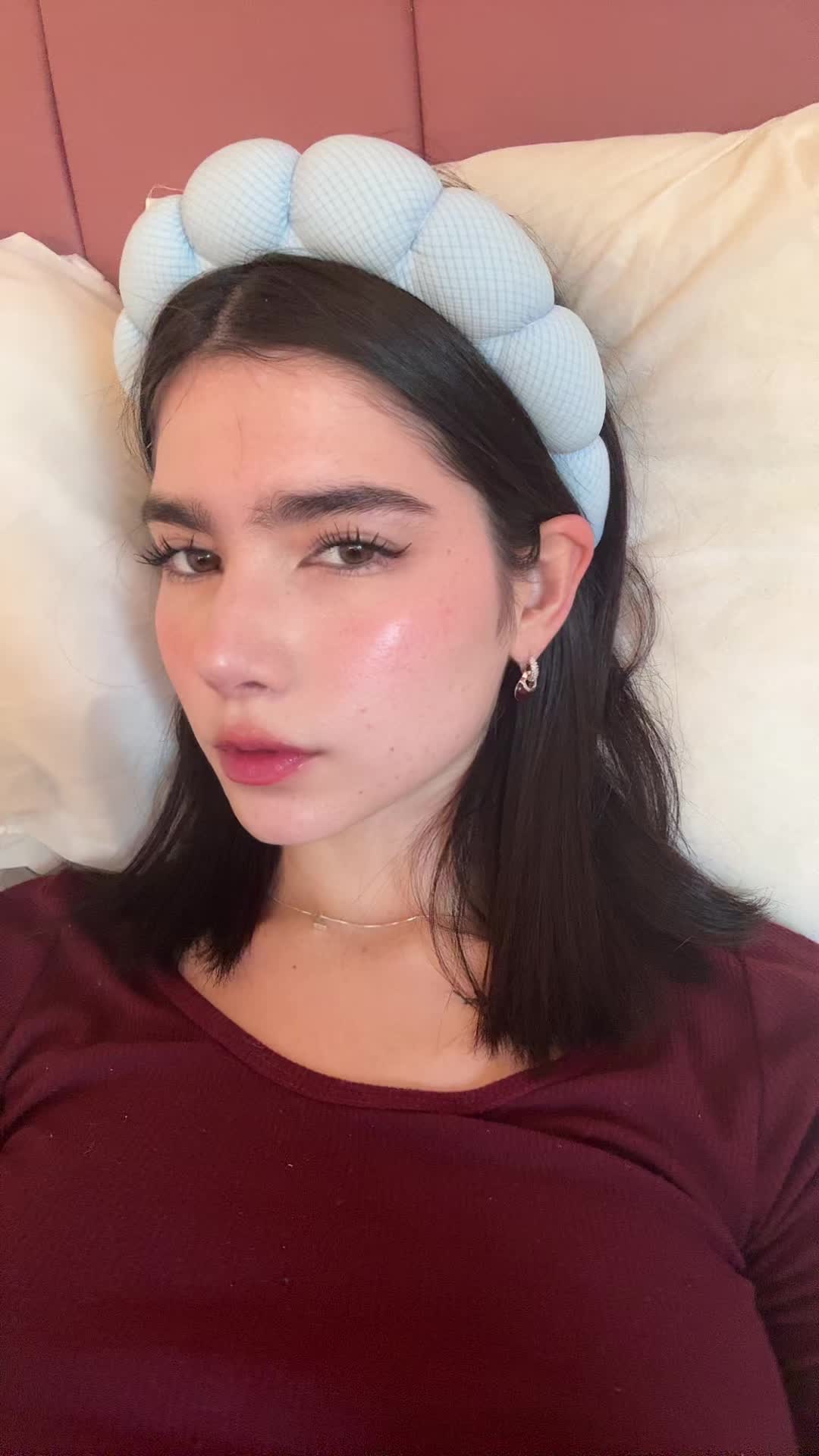 Zowi (@zoewiwi1) - Urlebird