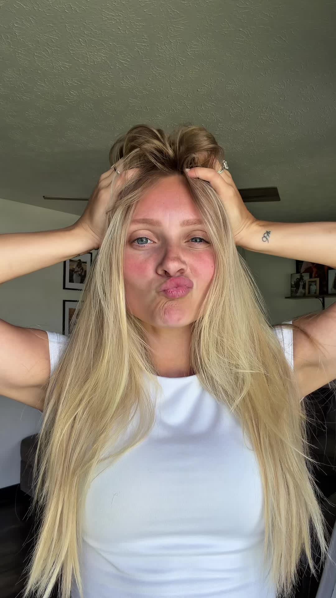 @KAYLA
