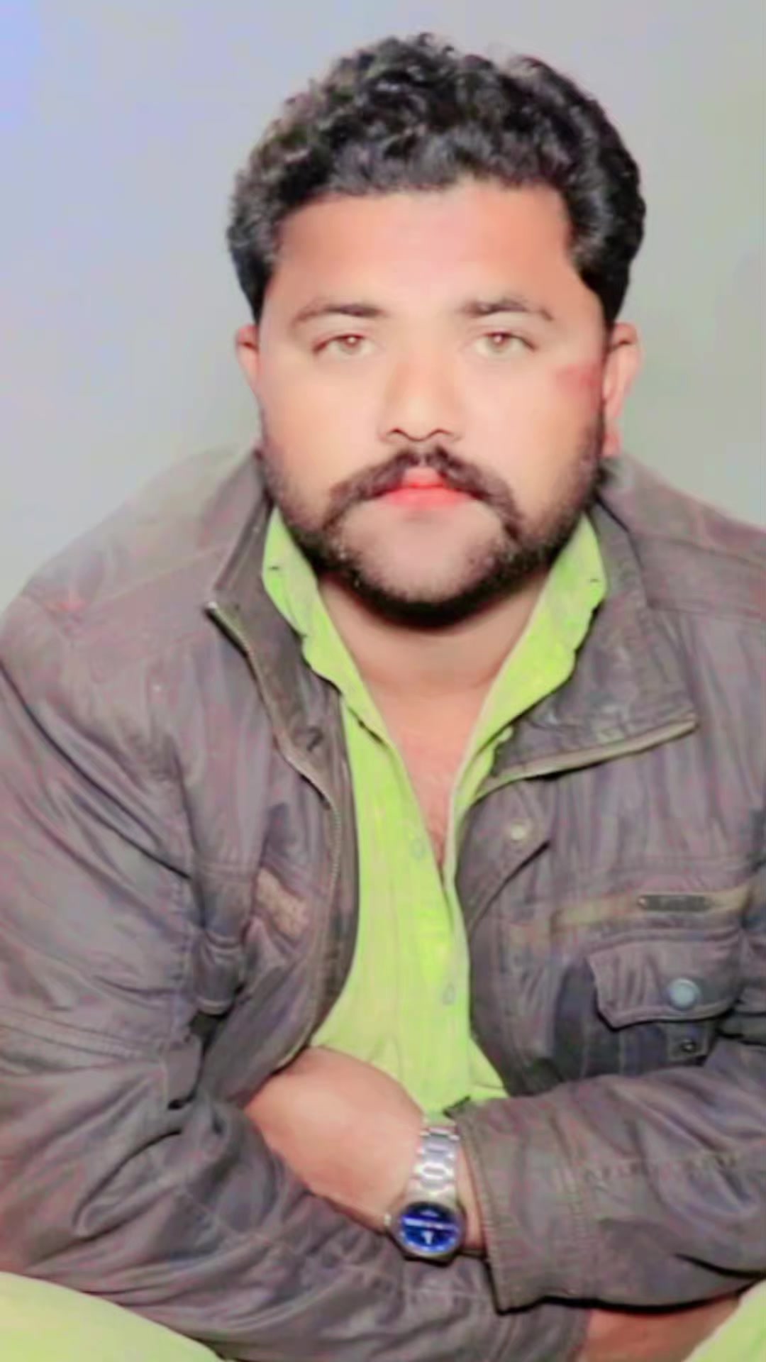 @Amir ail
