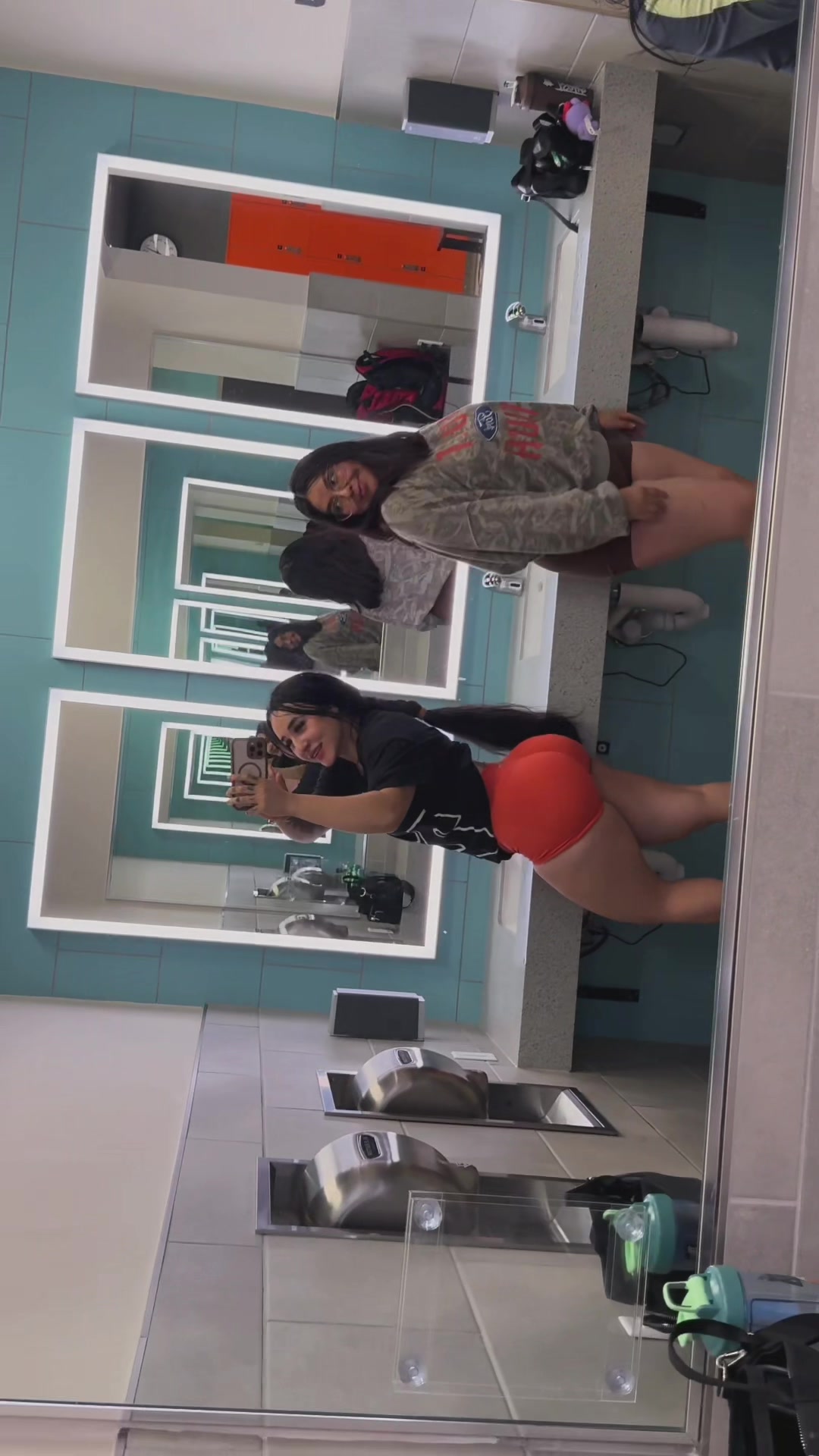 @Yulii.morr🍒