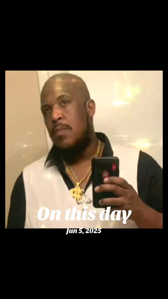 @Comedian Kevin Johnson