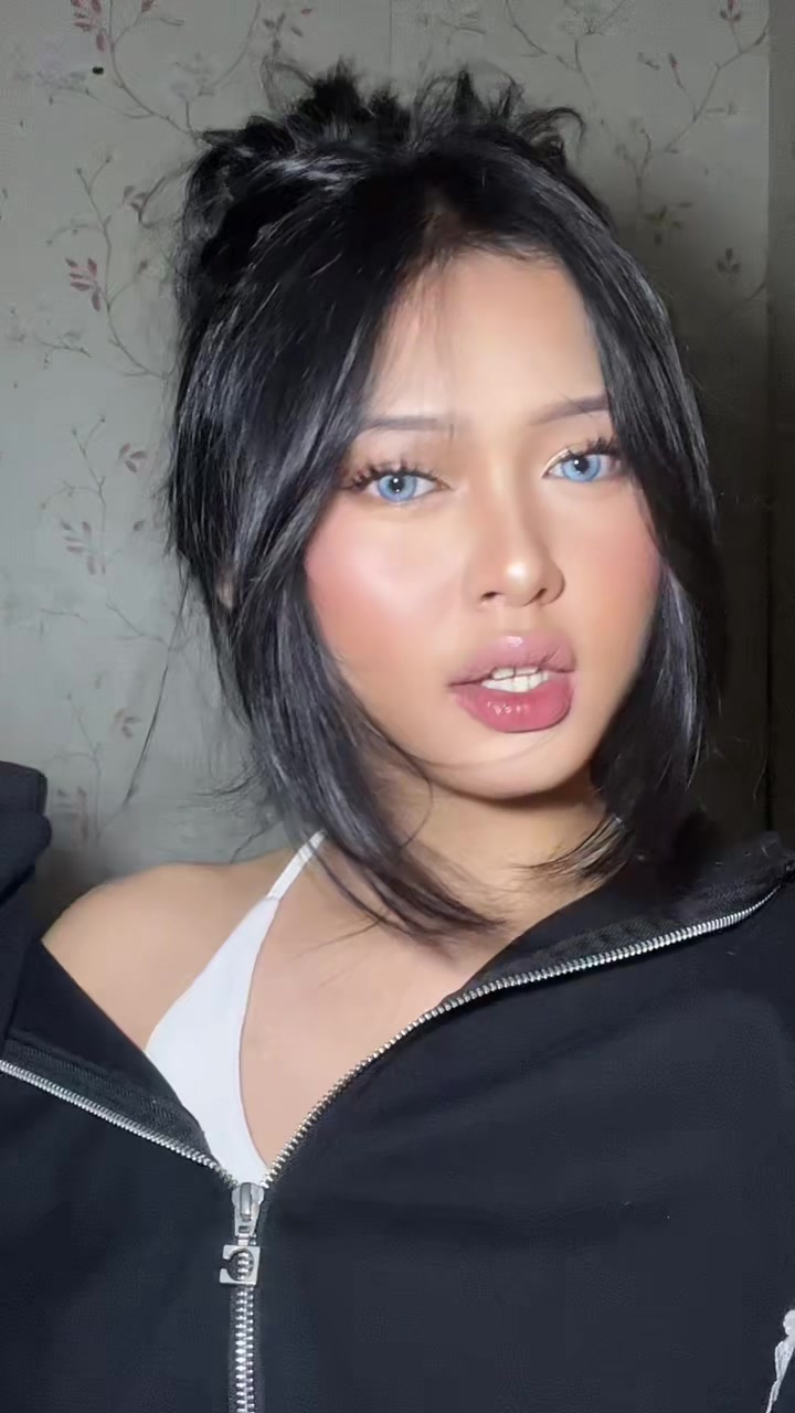 @kariee | @karienough