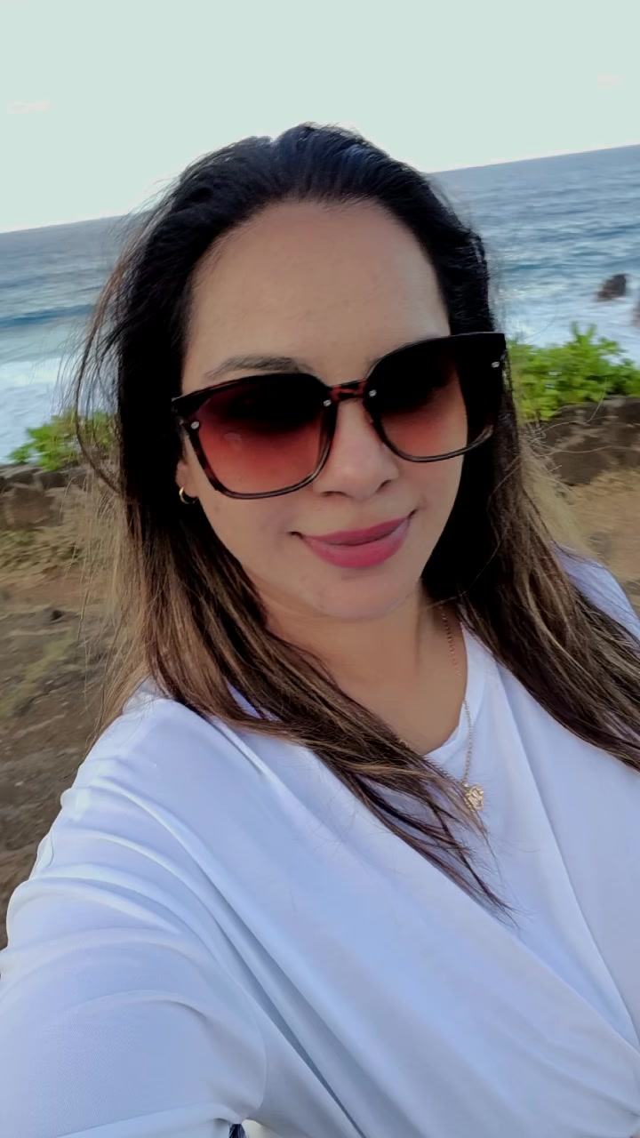 @🦋🖤Julie🦋🖤
