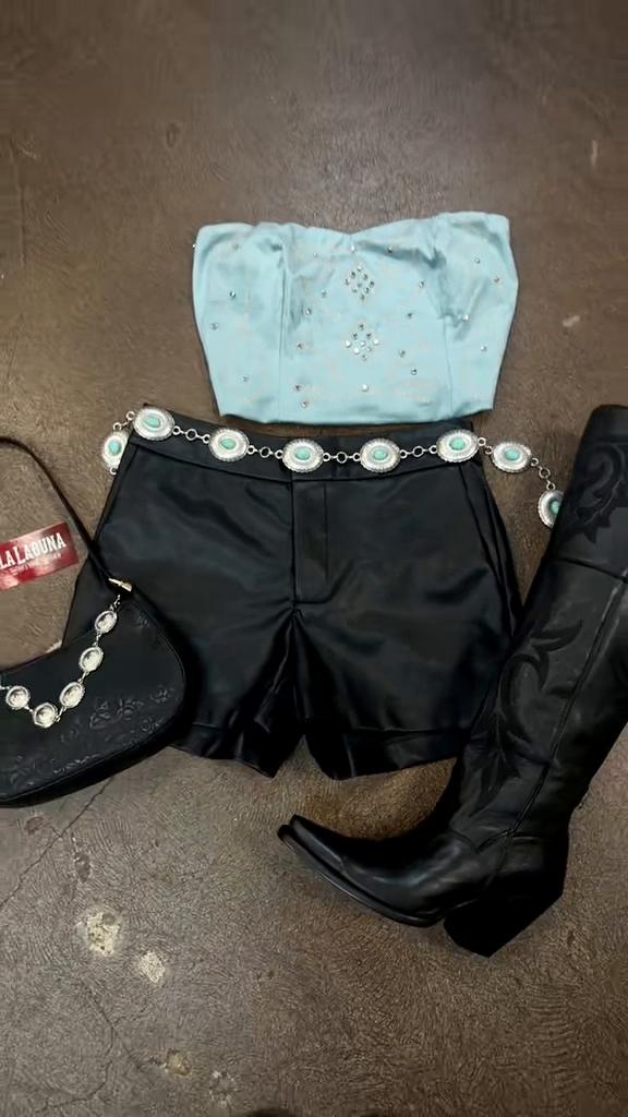 @La Laguna Western Wear