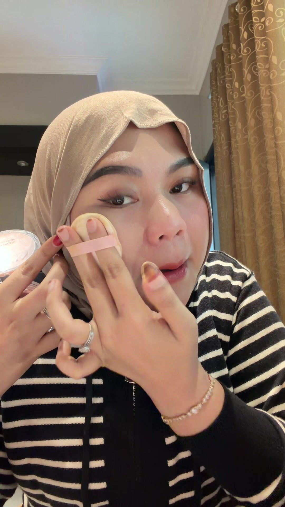 @Nickysya
