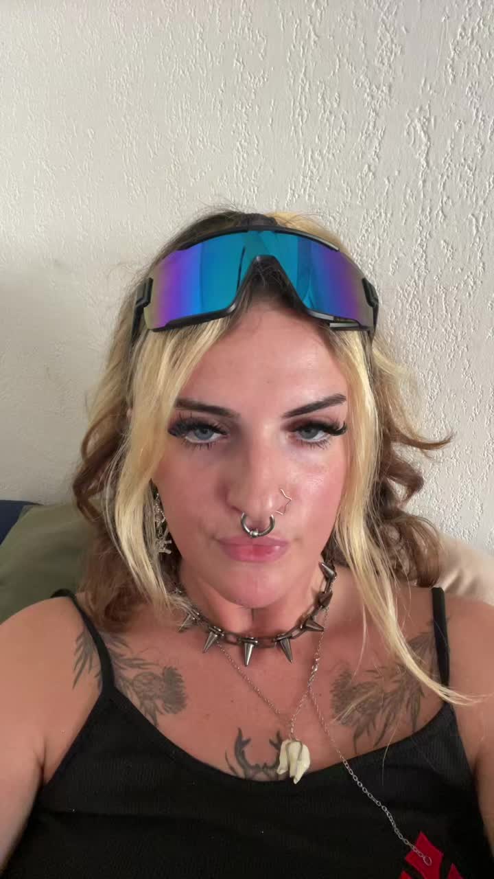 @Tenebrys