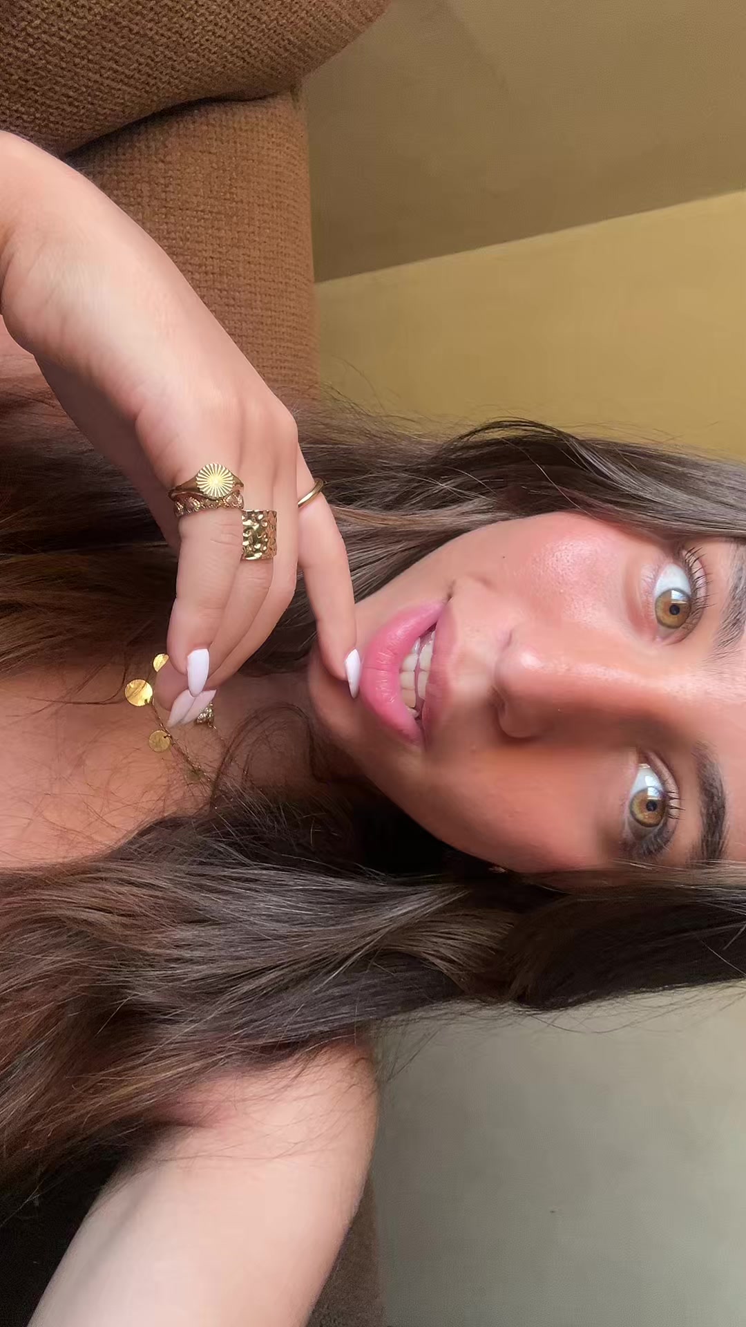 @laylaathabettt