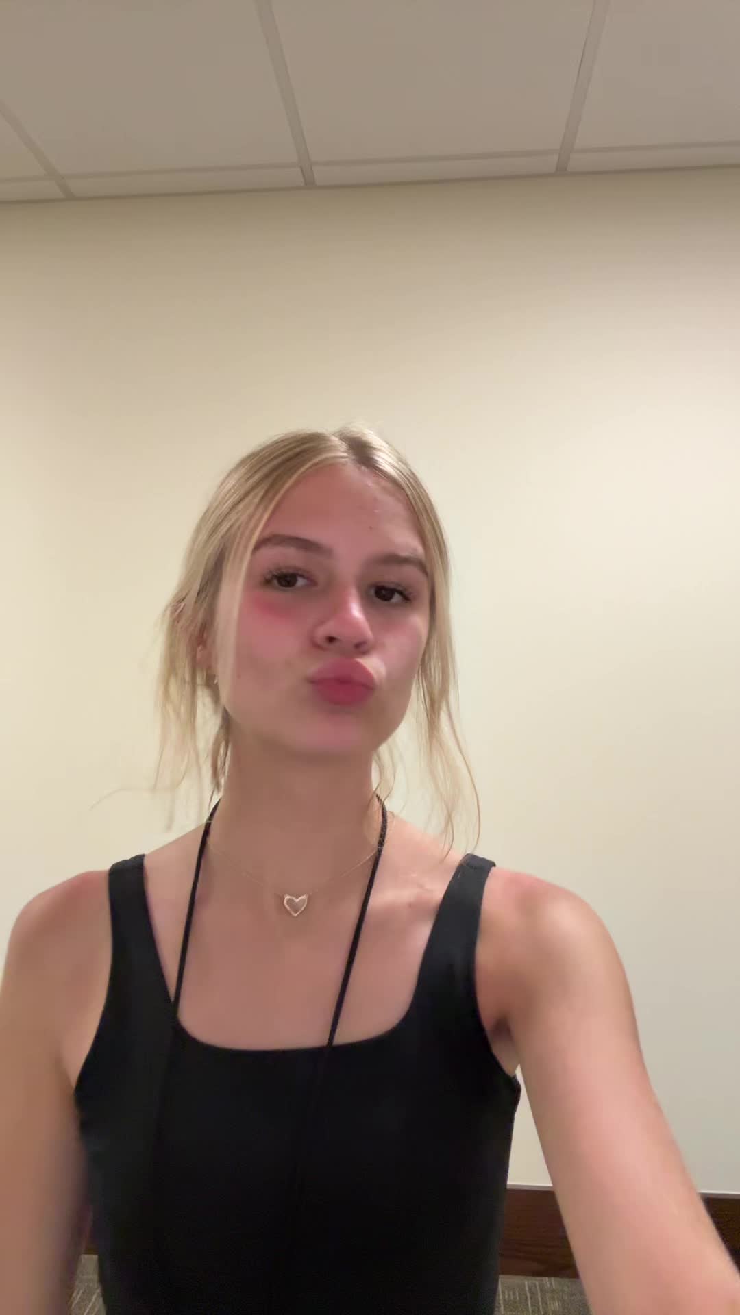 @ella