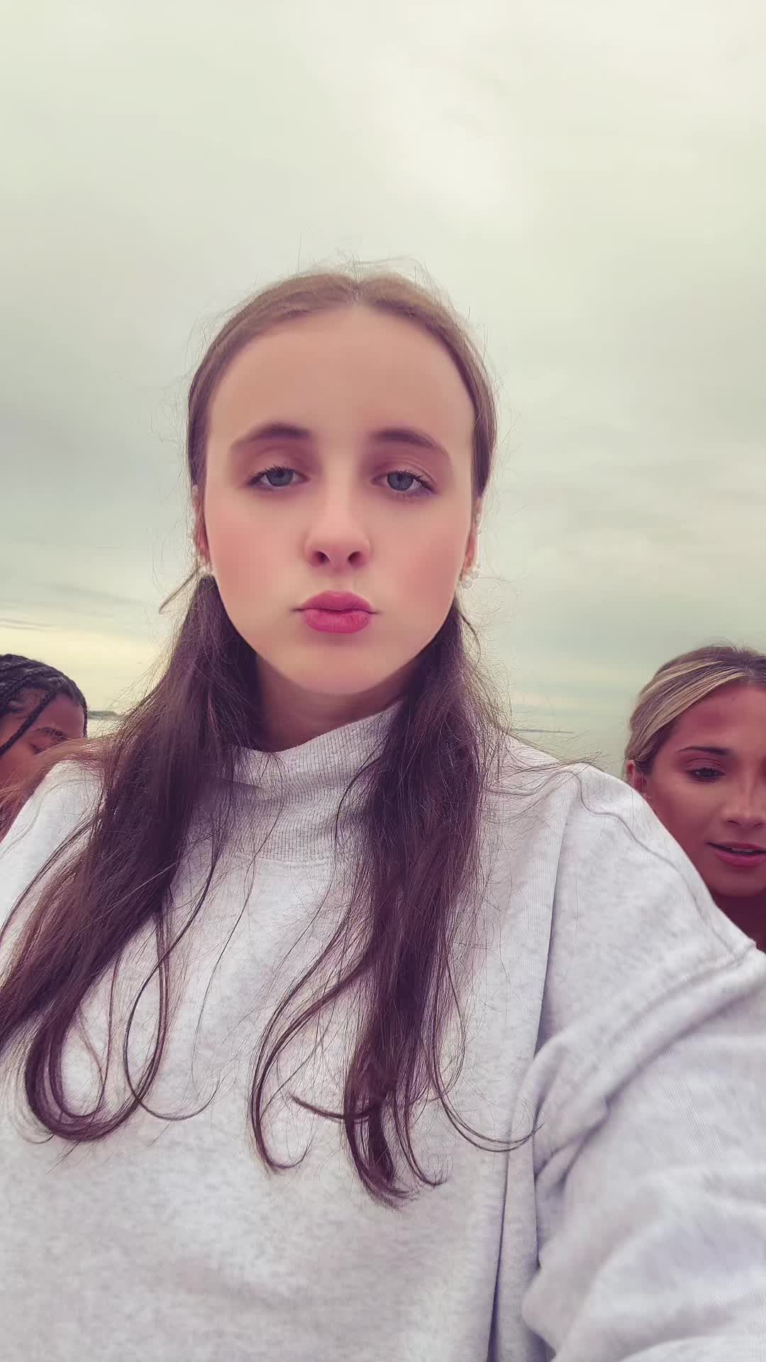 @Lily