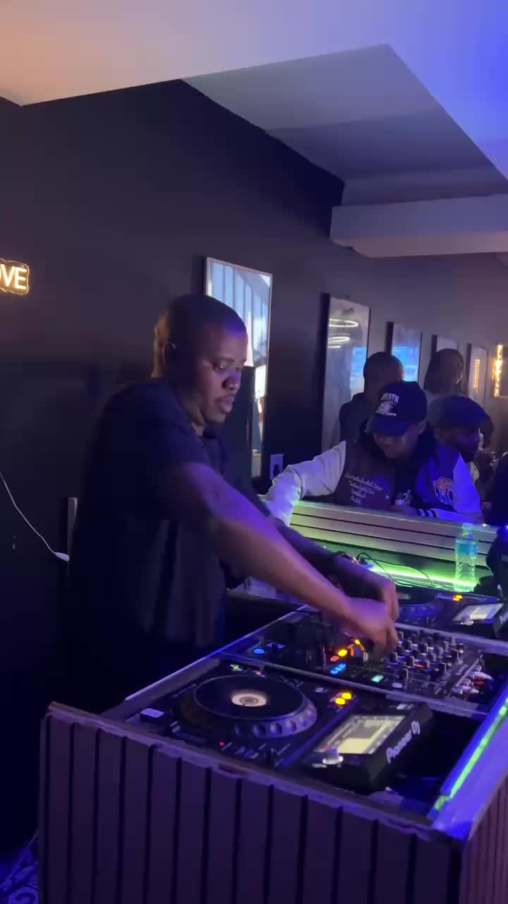 @it's King Masbi