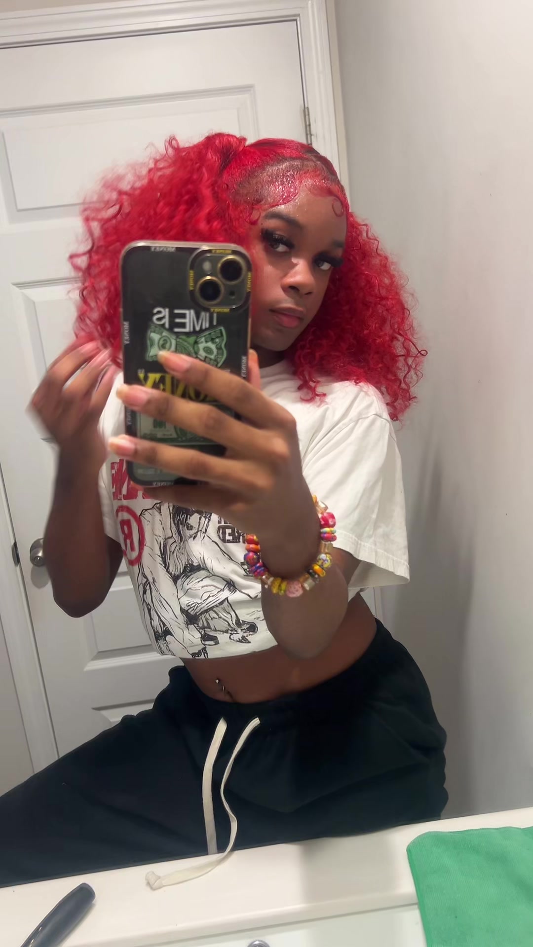 @Badshi®️