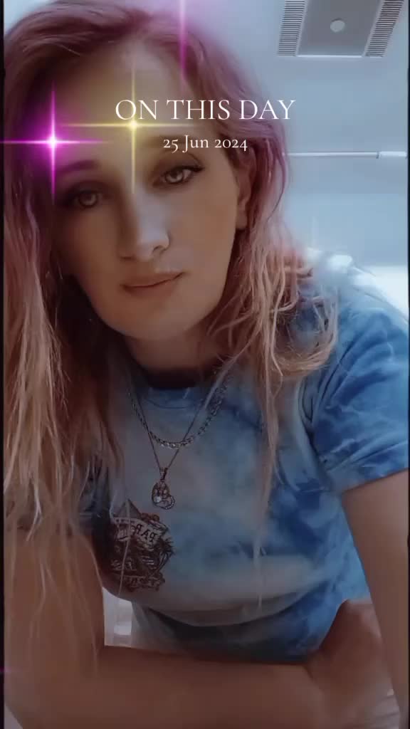 @🦇👑&times;͜&times;WarriorQueen&times;͜&times;👑🦇