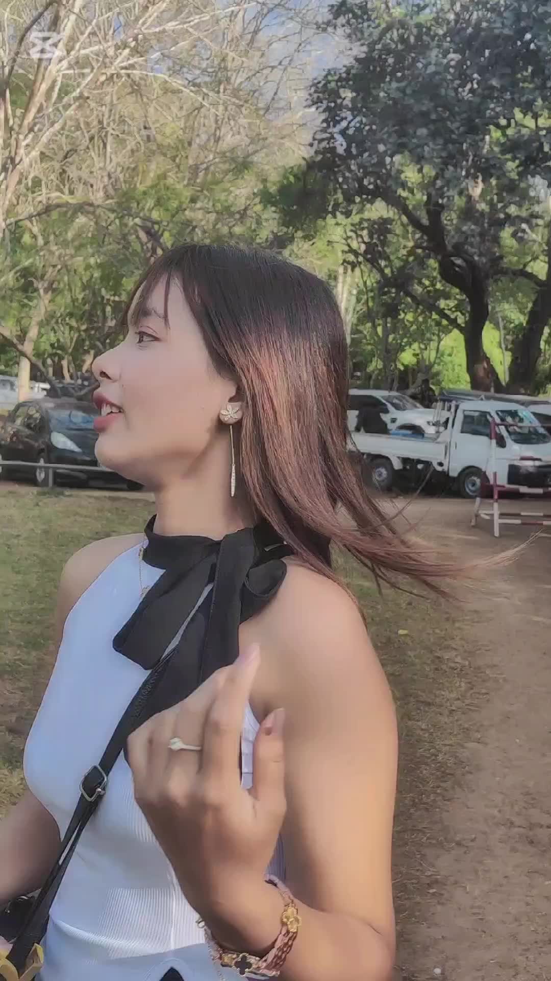 @Hnin Nu Yee