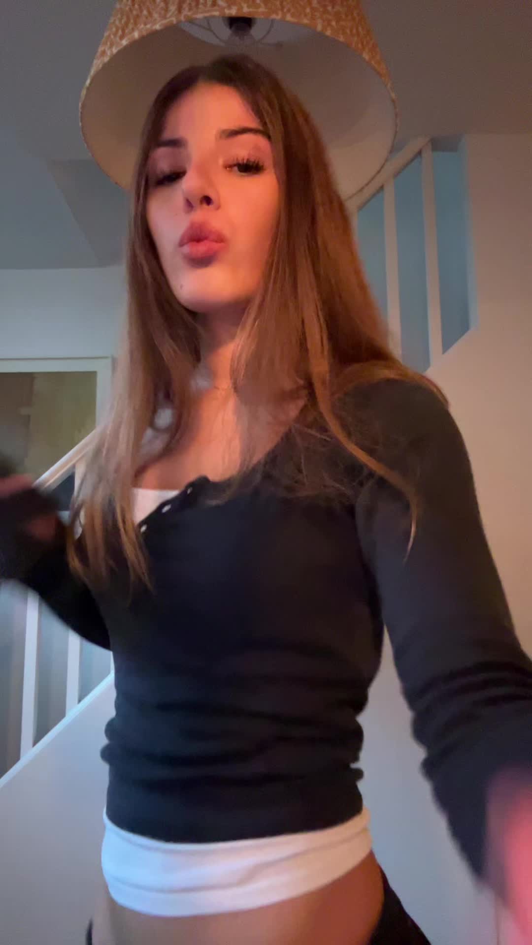 @lulu⋆.ೃ࿔*:・