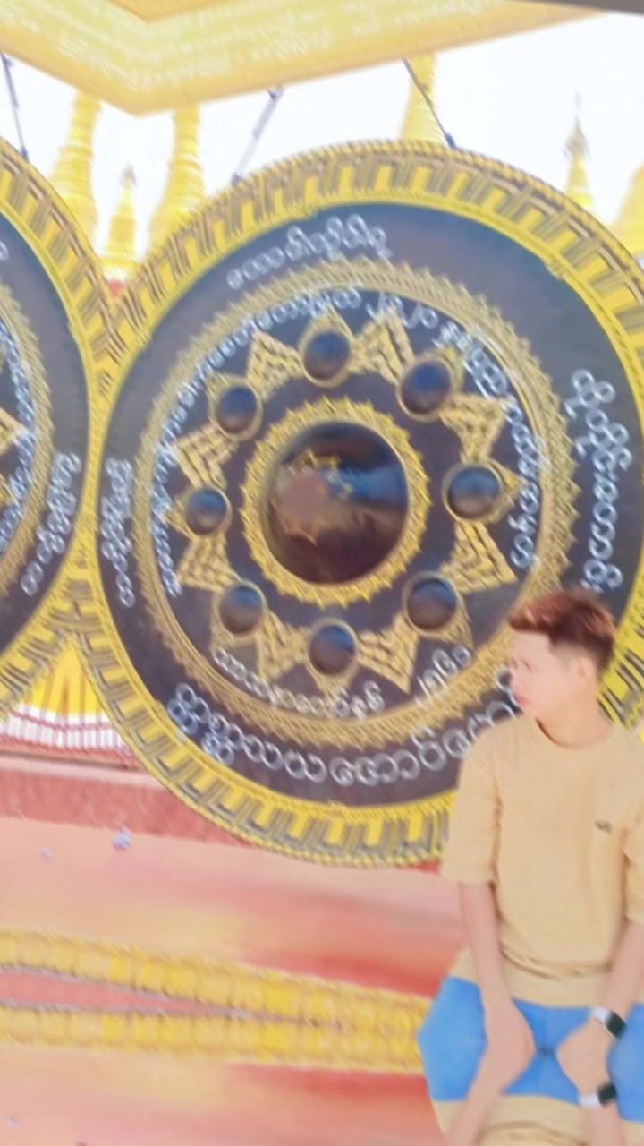 @Myat khaing Nyein