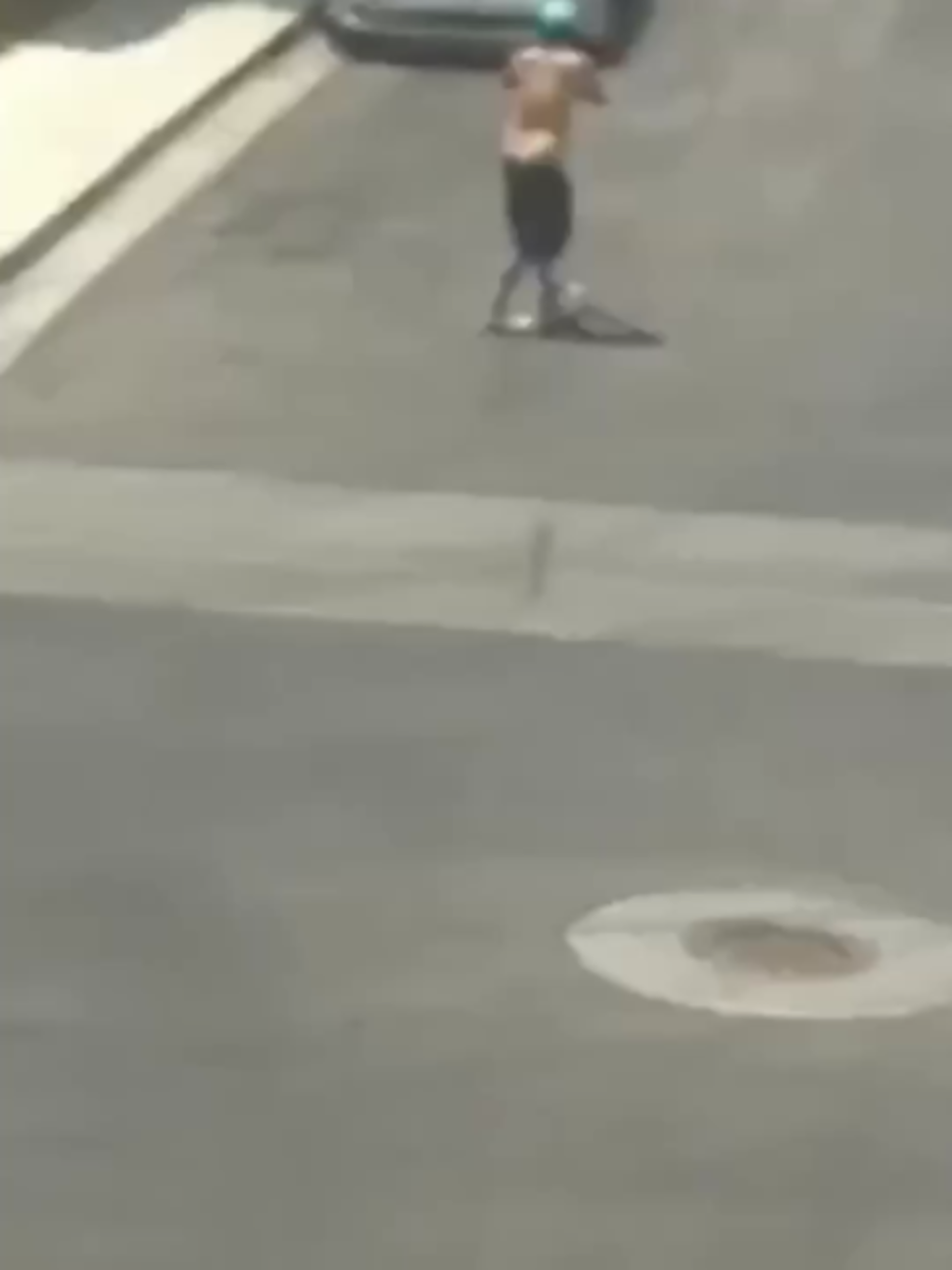 @记者易速利