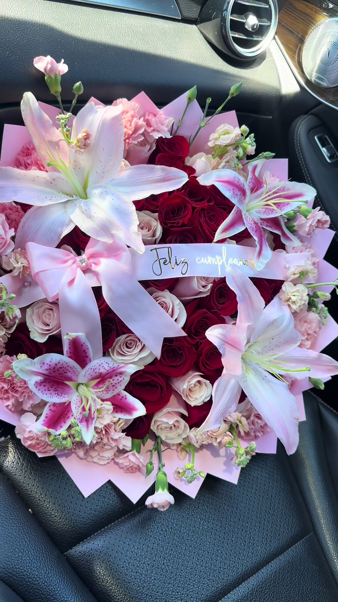 @Bouquets By Yury