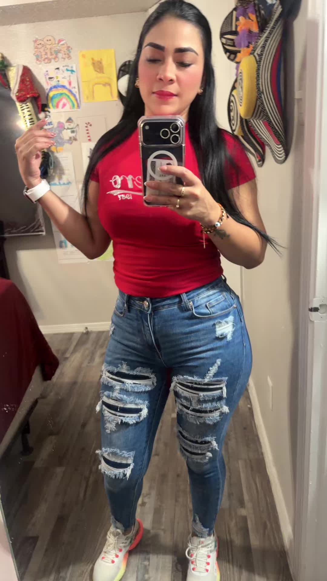 @Yennifer02