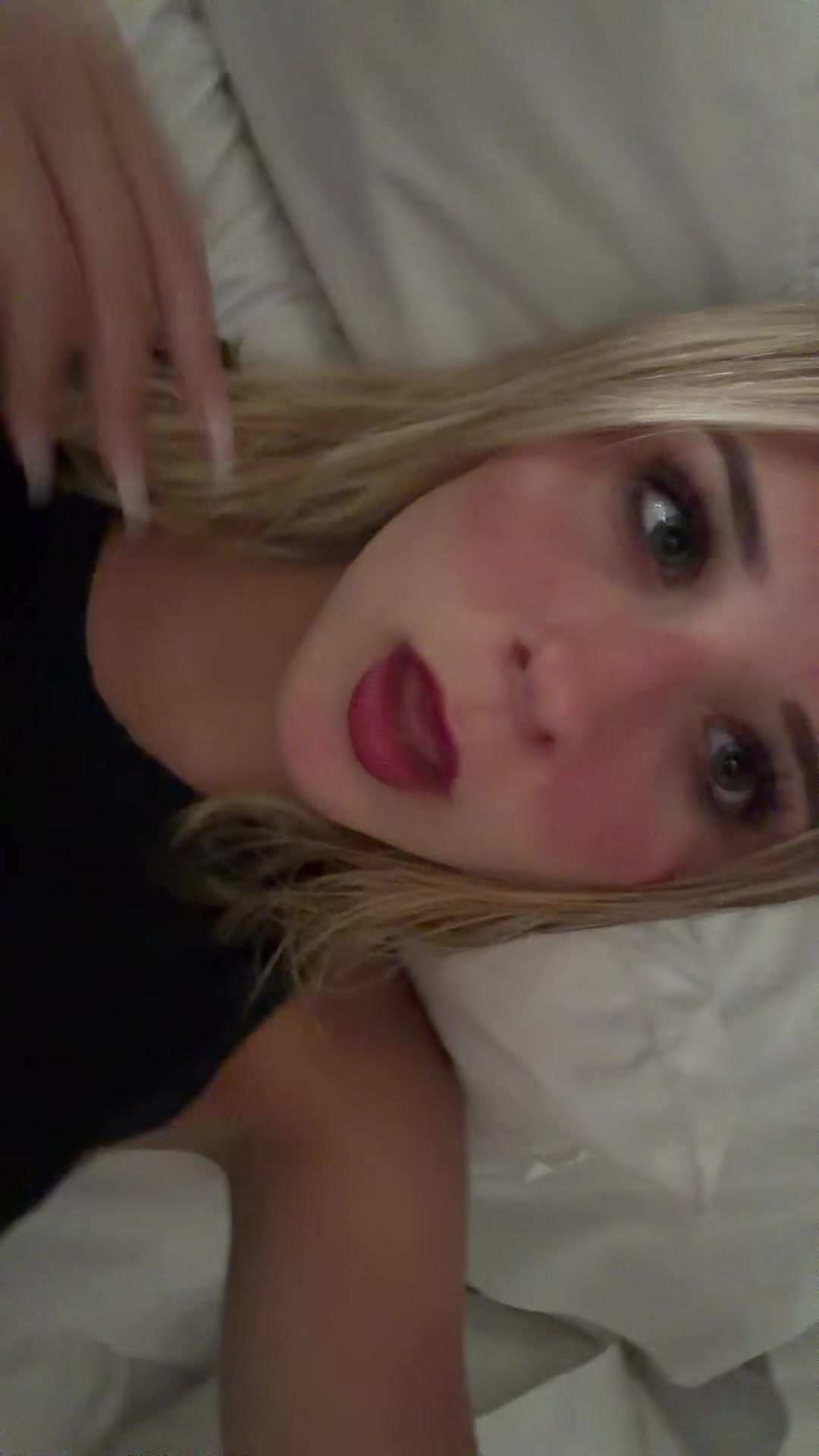 @savconway_