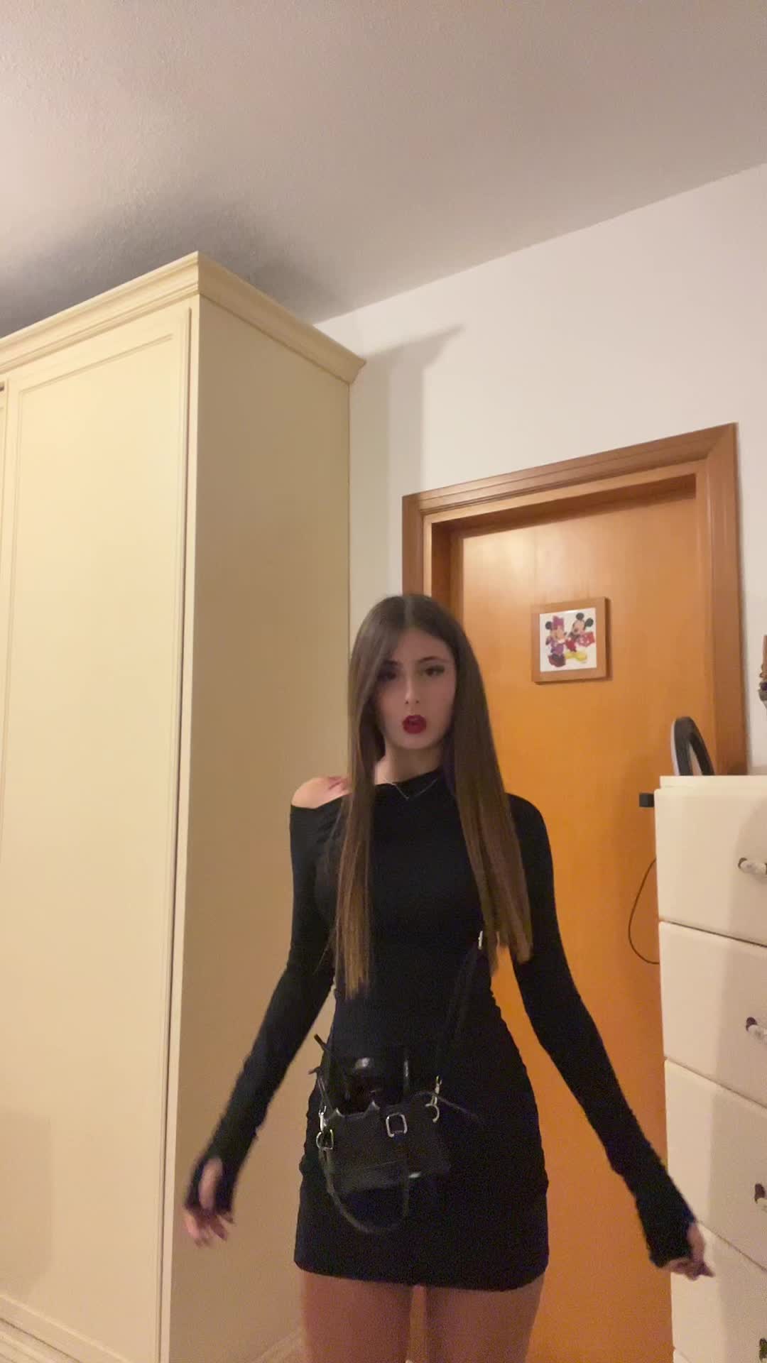 @L U C I A