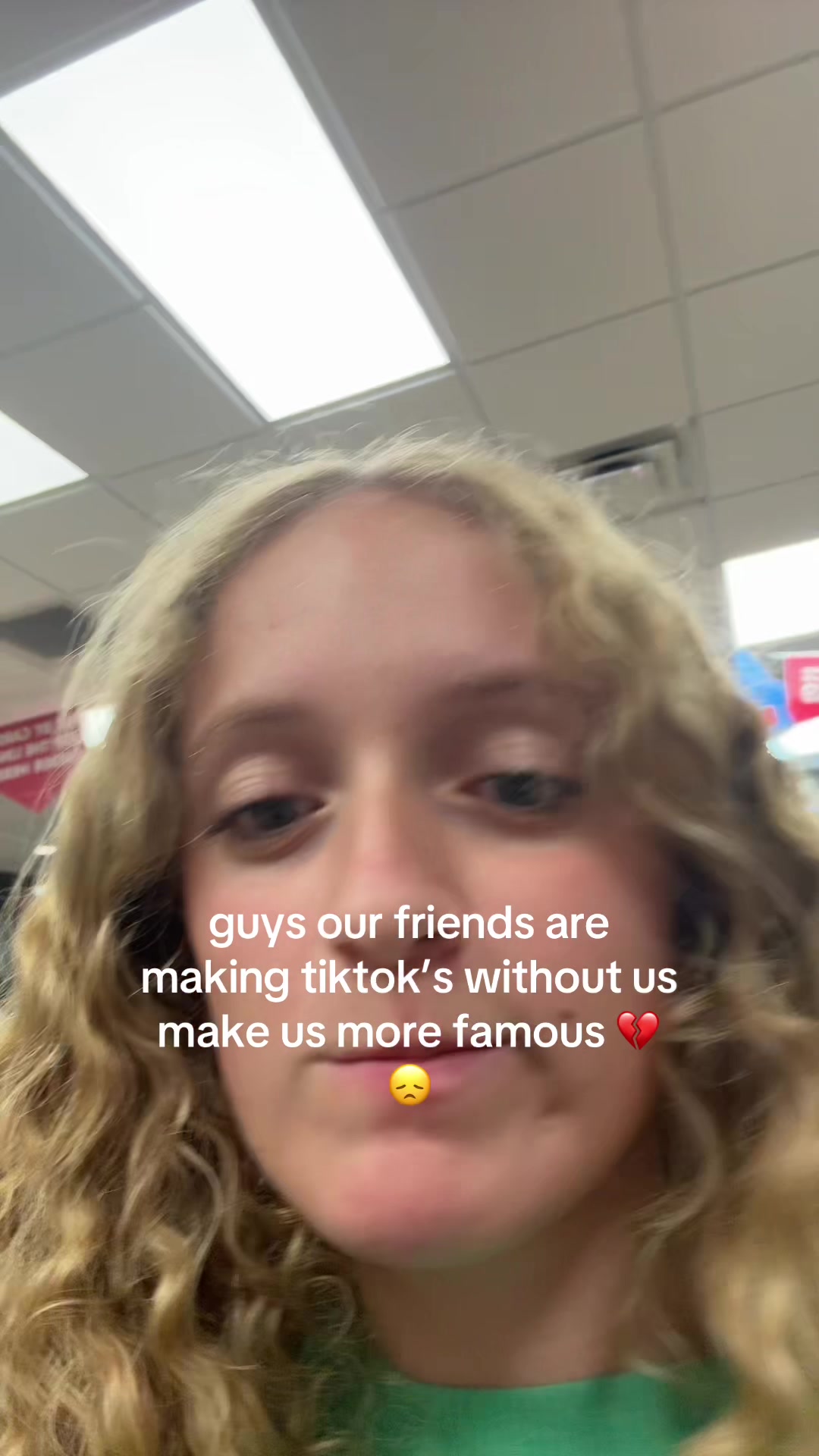 @swag🫧🤍💋