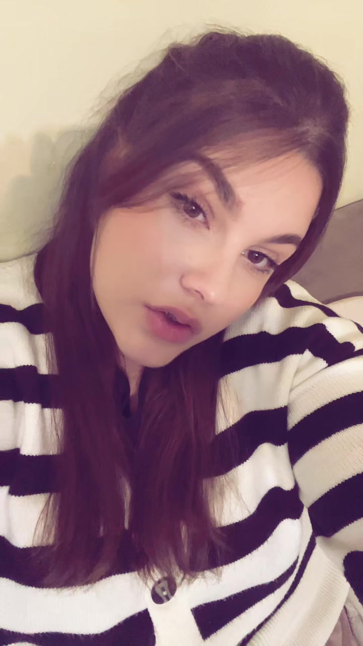@Tzzomii
