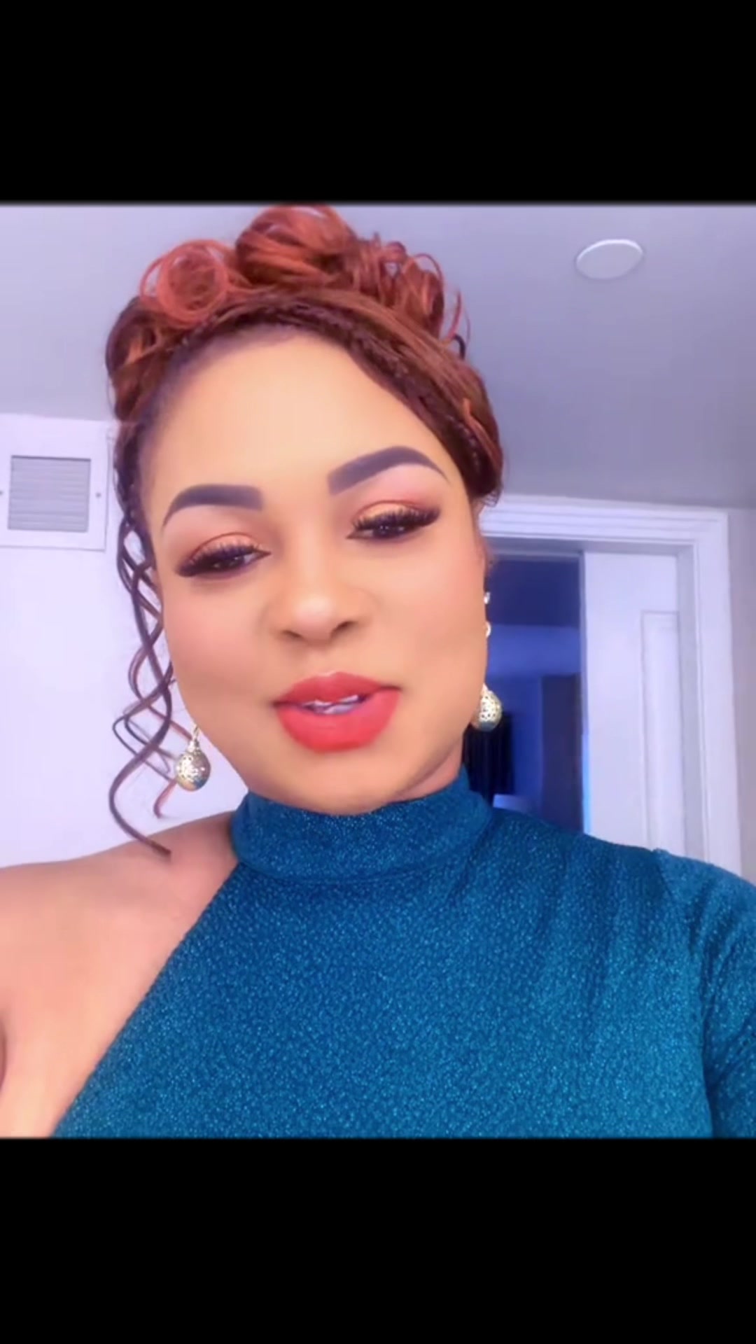 @Gkanbi