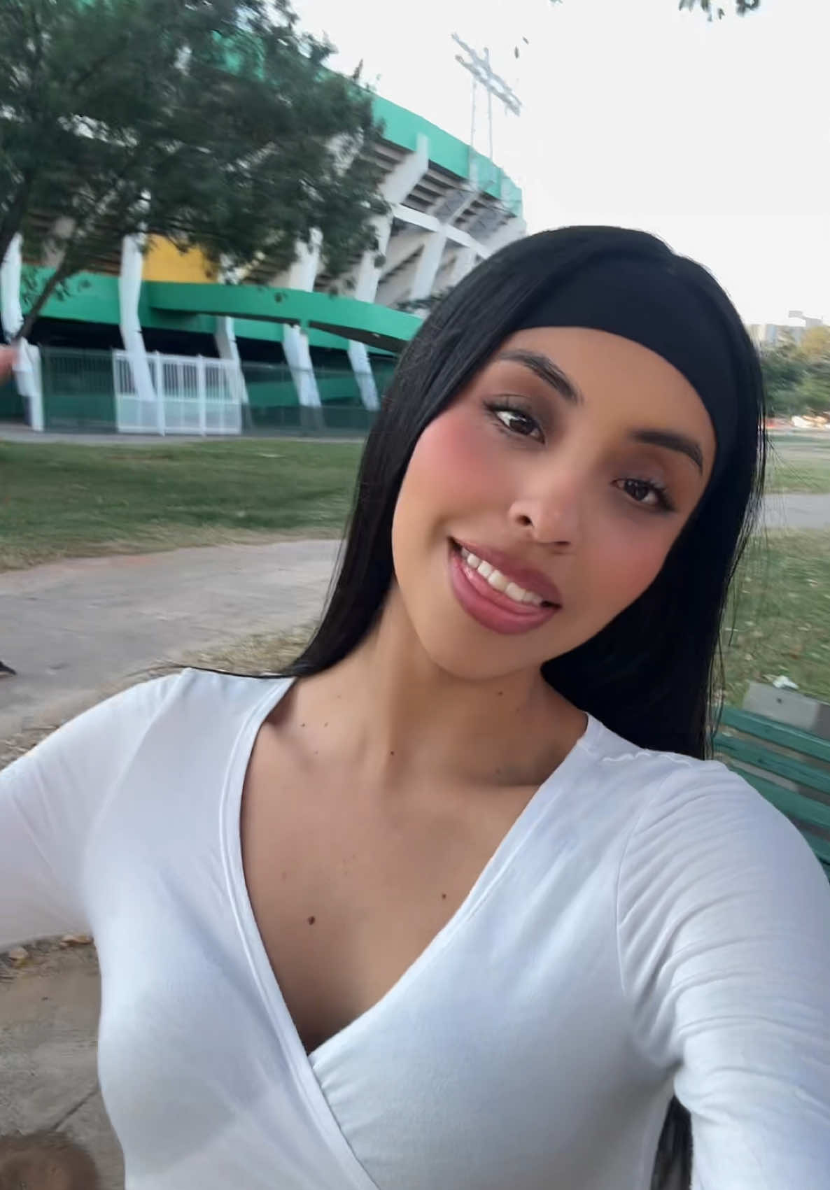 @Vania Vasquez