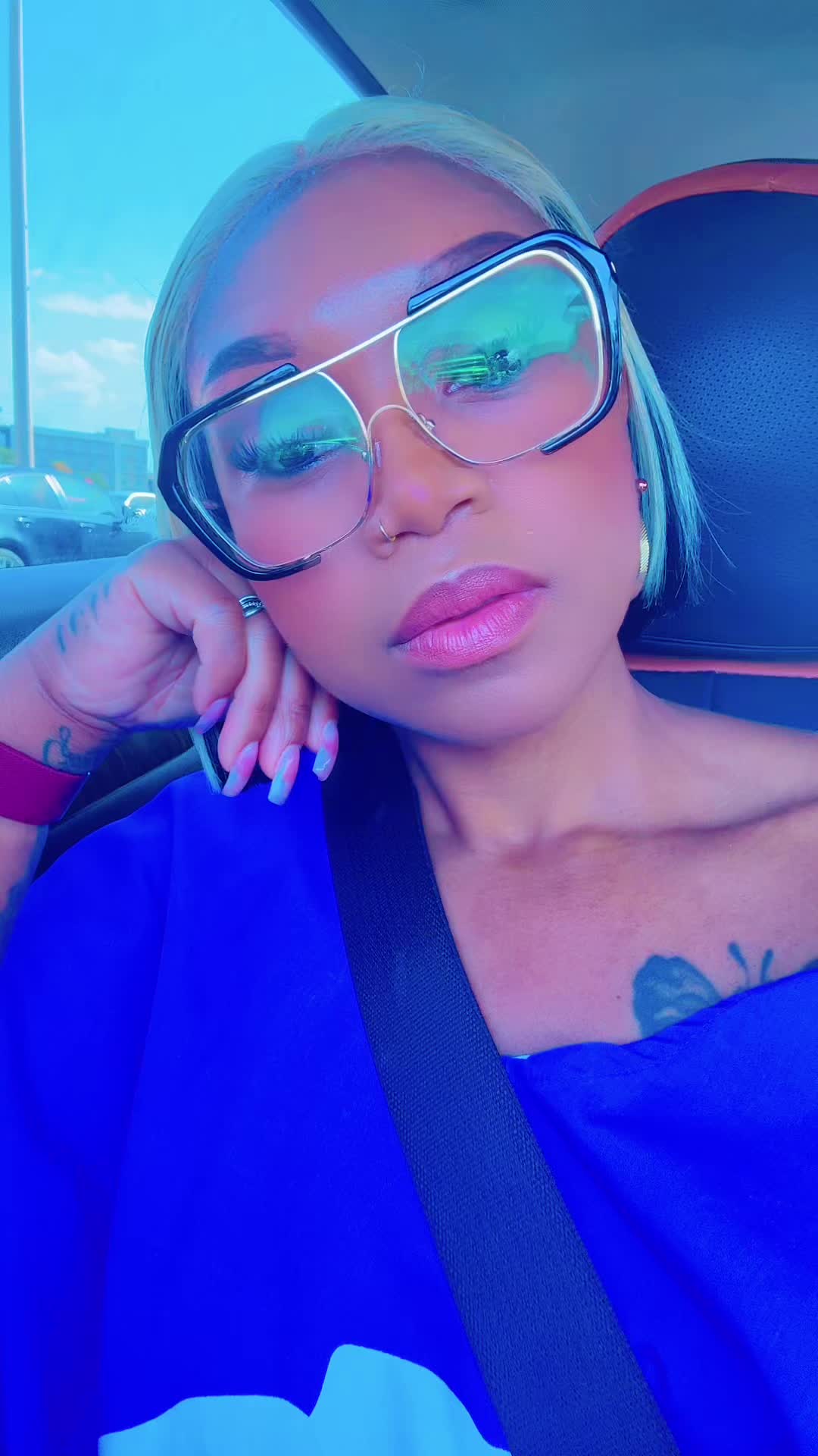 @VonLauderdale 🌹