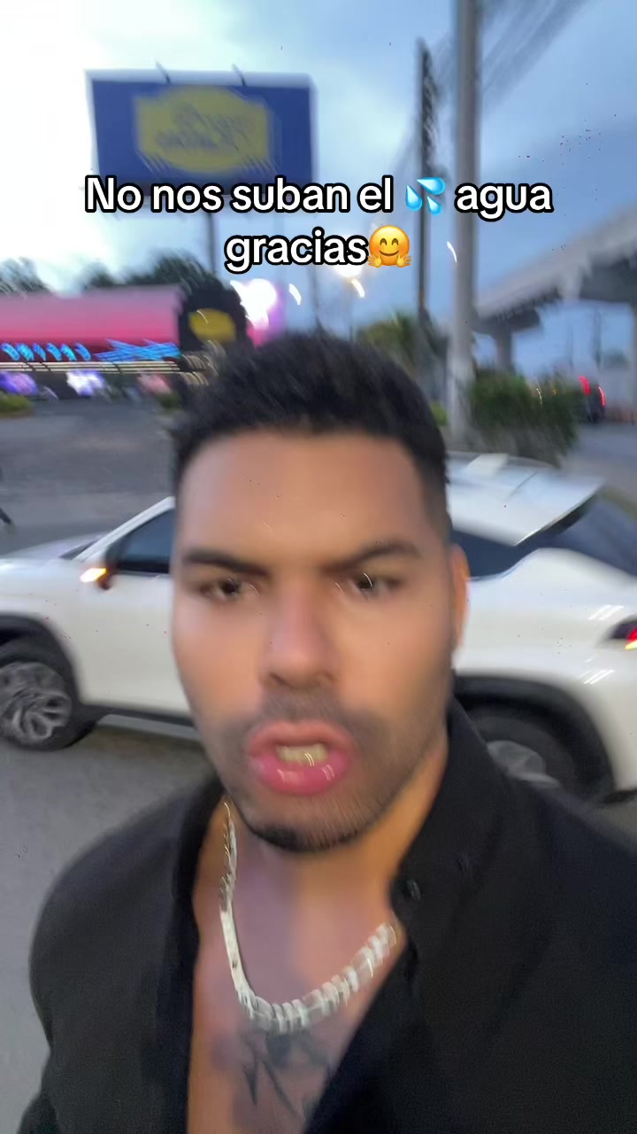 @El man del y****