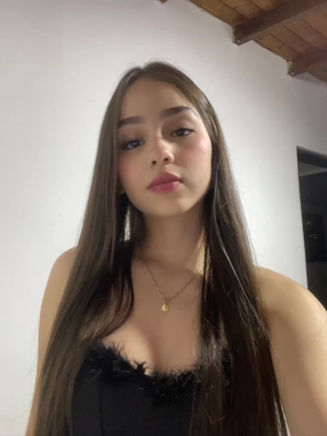 @Ana María