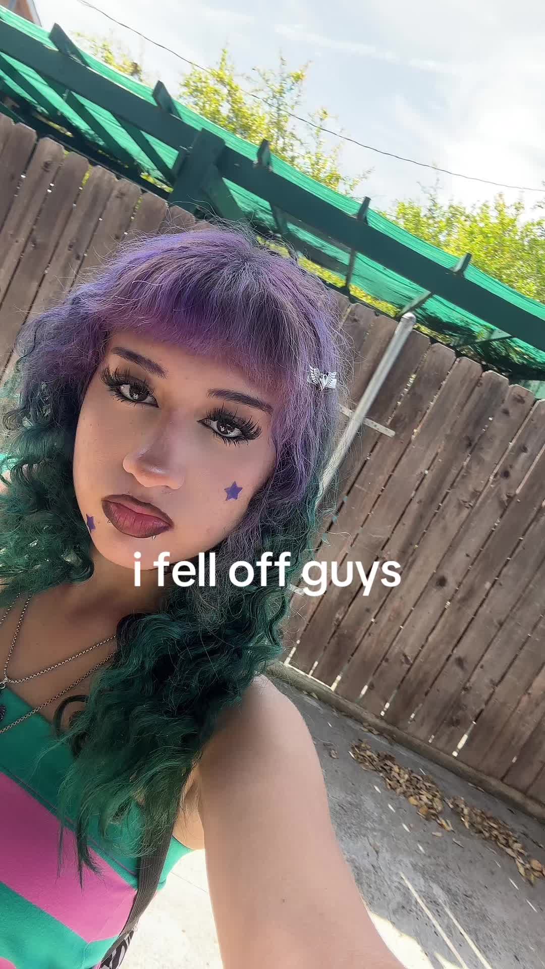 @☠︎︎