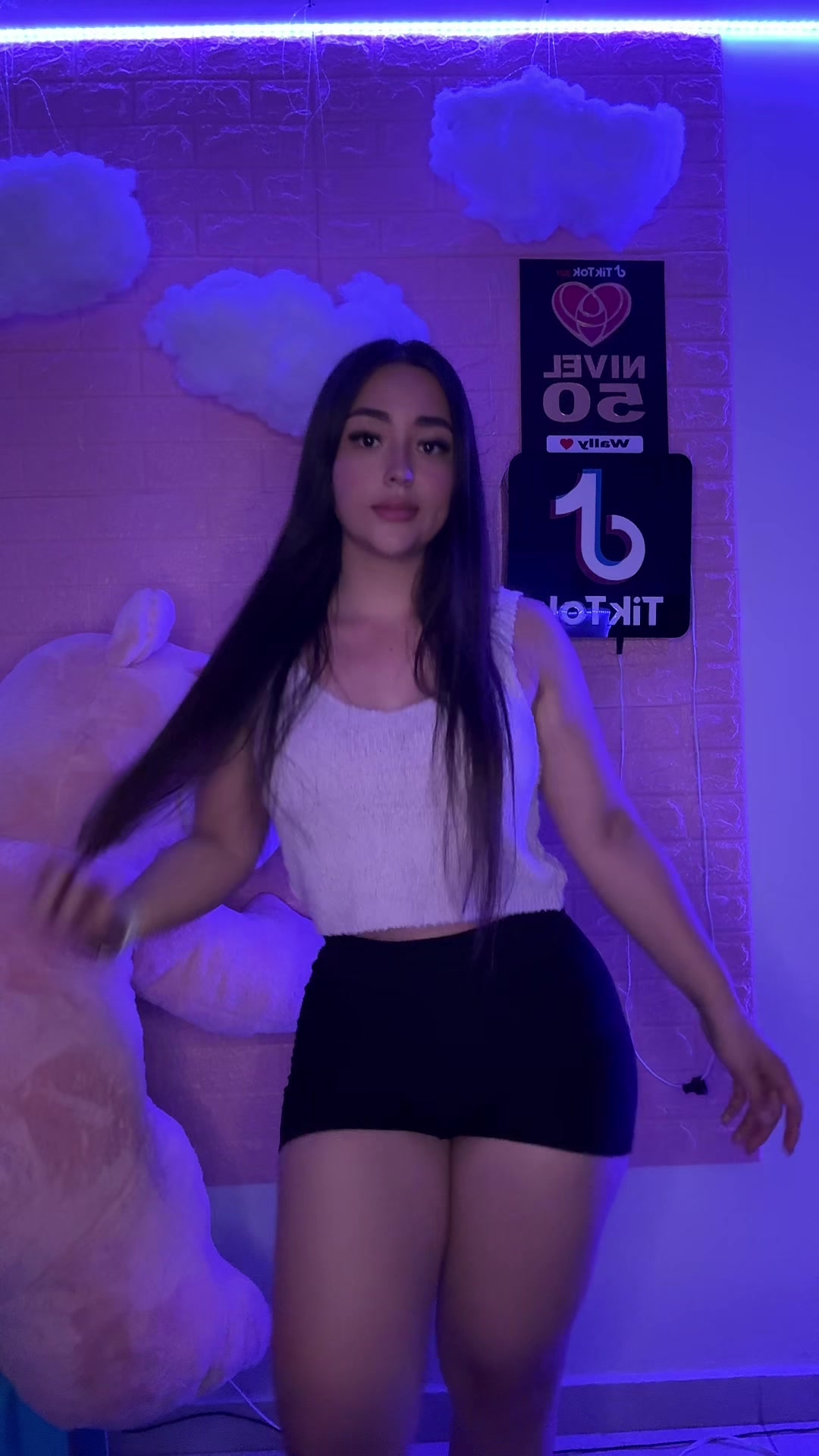 @Laura Patiño🧸💫ᴰᴹ