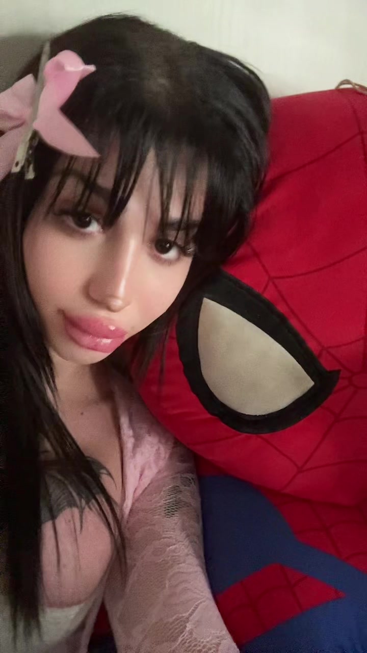 @uxorluciferi