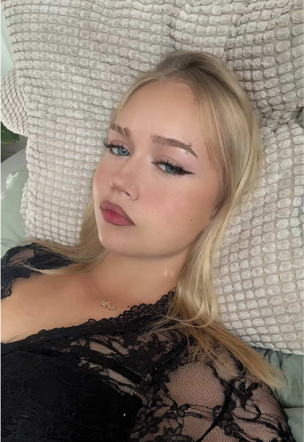 @Lara 💘