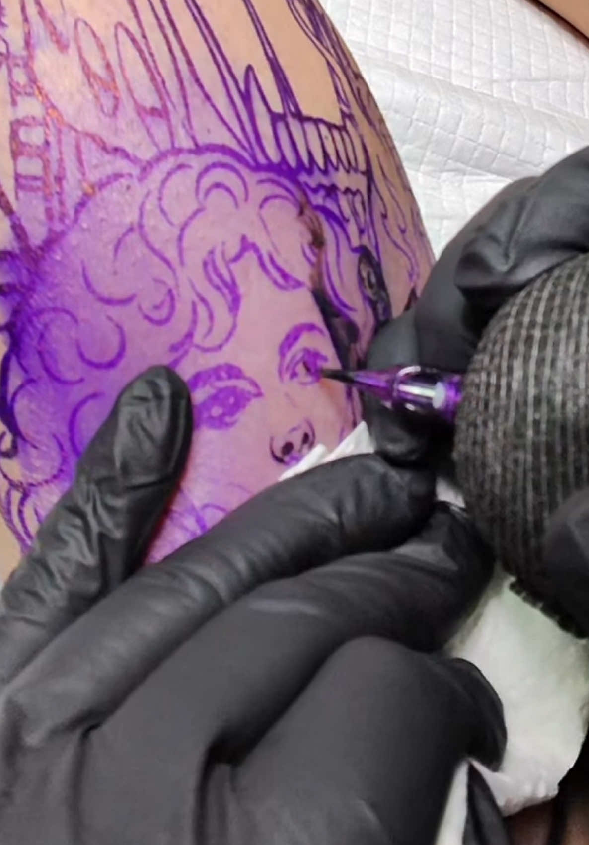@Cam tattooist