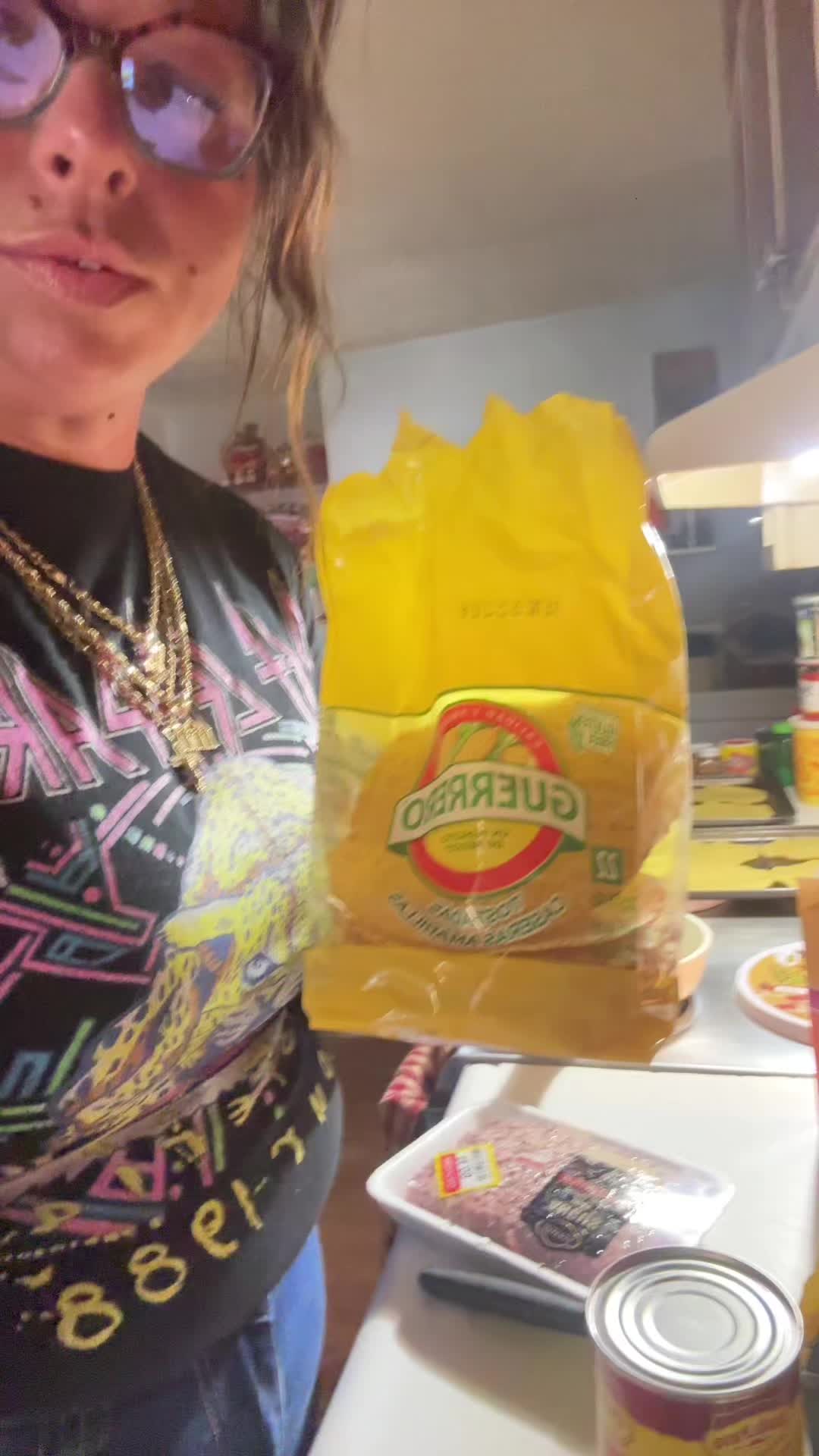@Tattedstonermom🫧🤞🏼