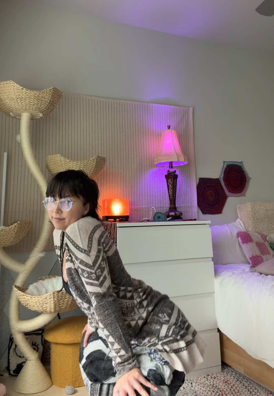 @payaxx🖤