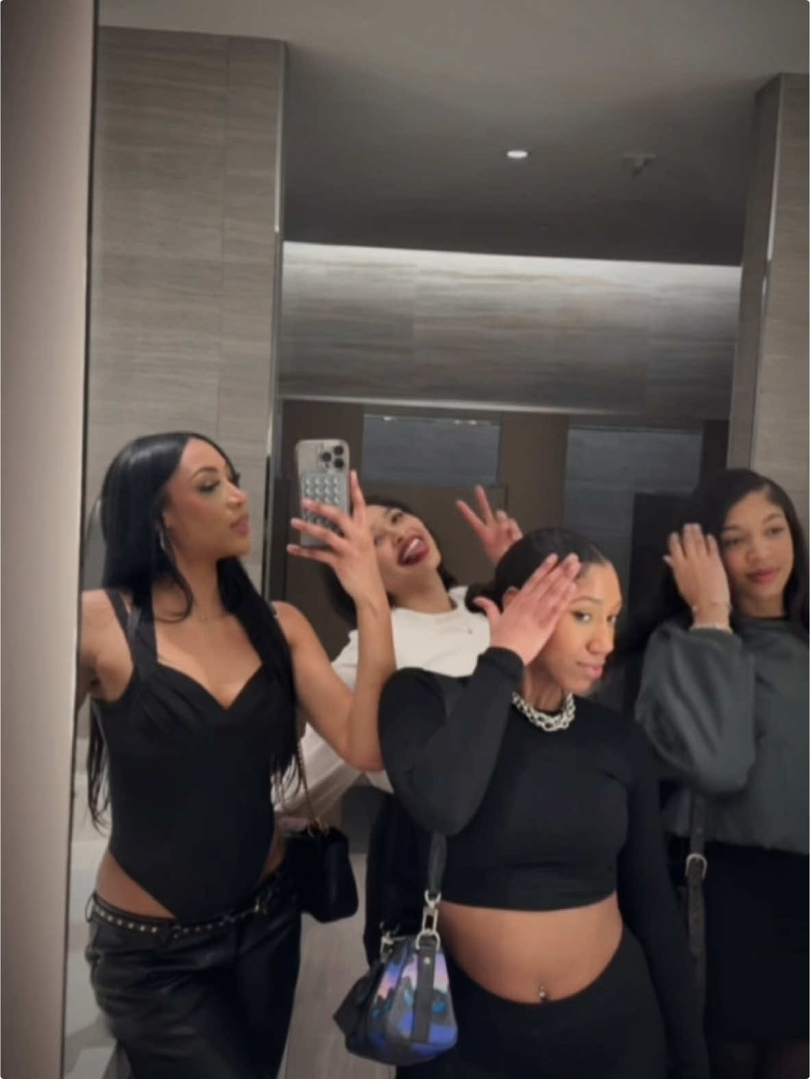 @Jasss